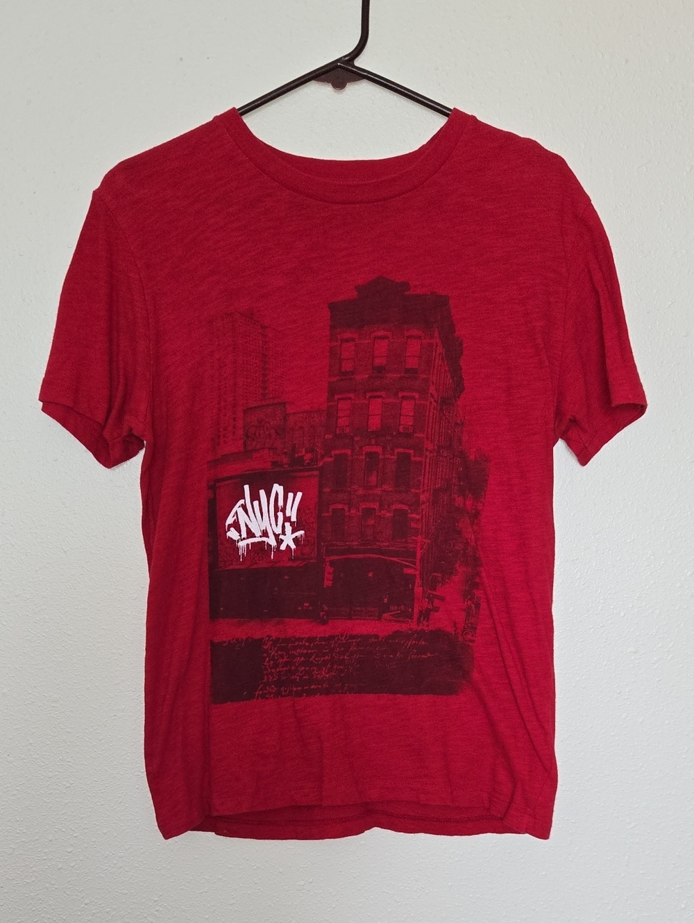 Y2k Free State Red Graphic Crew Neck Tee with Urban Print